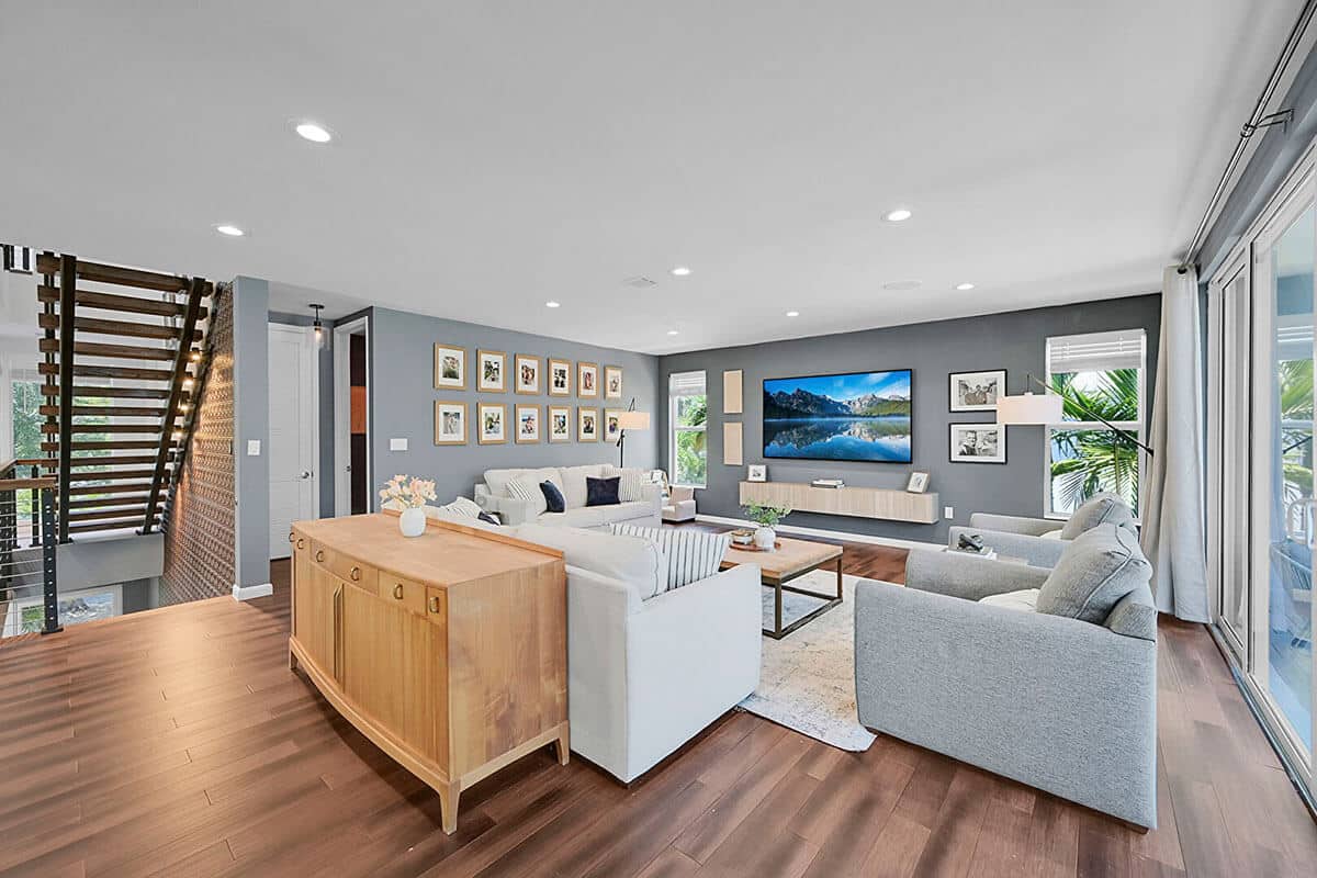 High-End Living Room