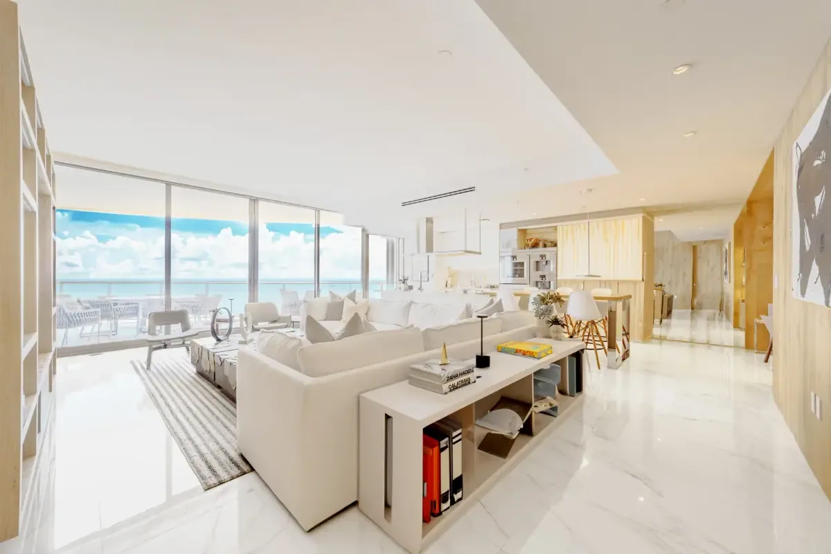 Modern living room 3D tour in Miami Modern living room 3D tour in Miami
