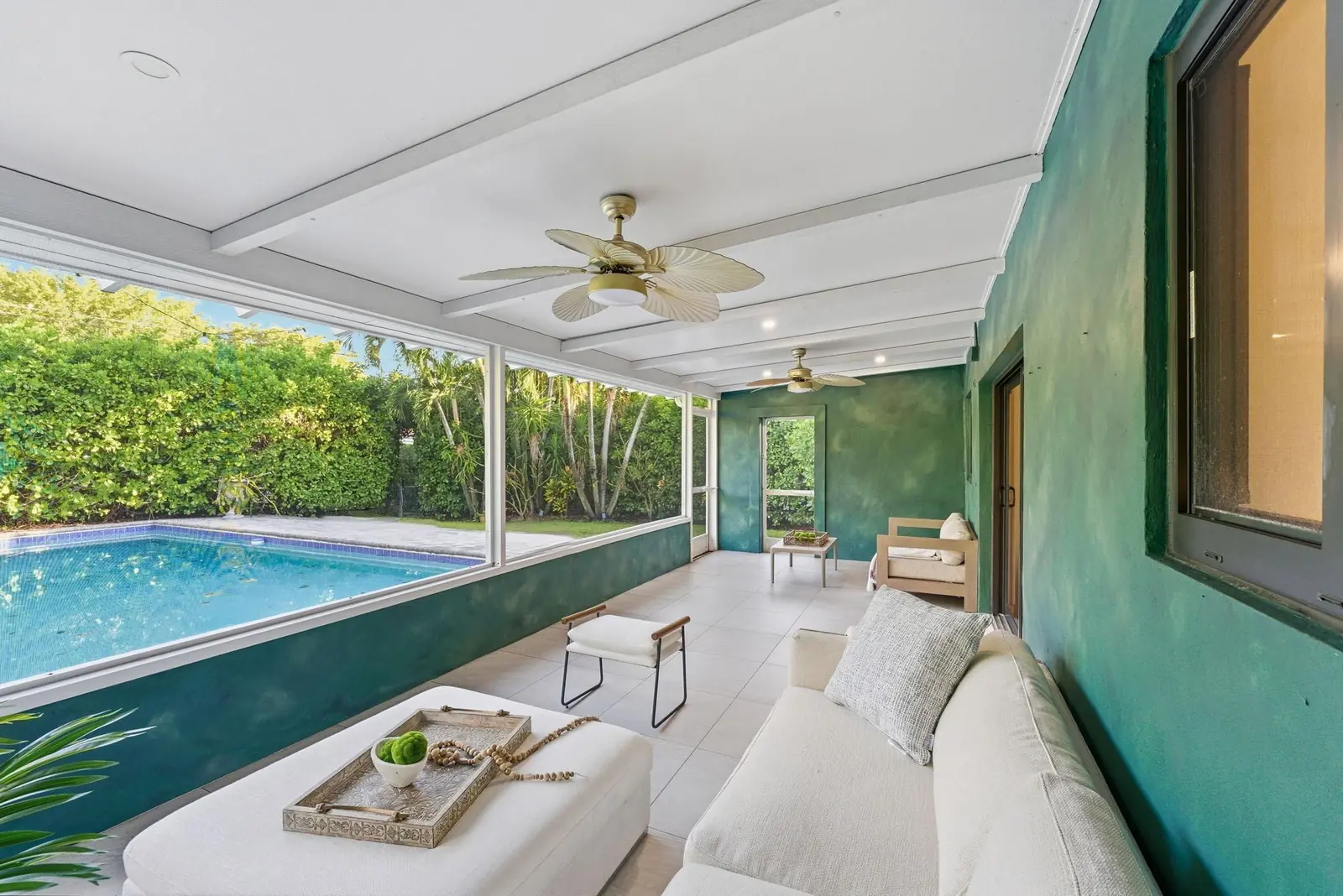 Covered lanai overlooking the pool in Miami Shores